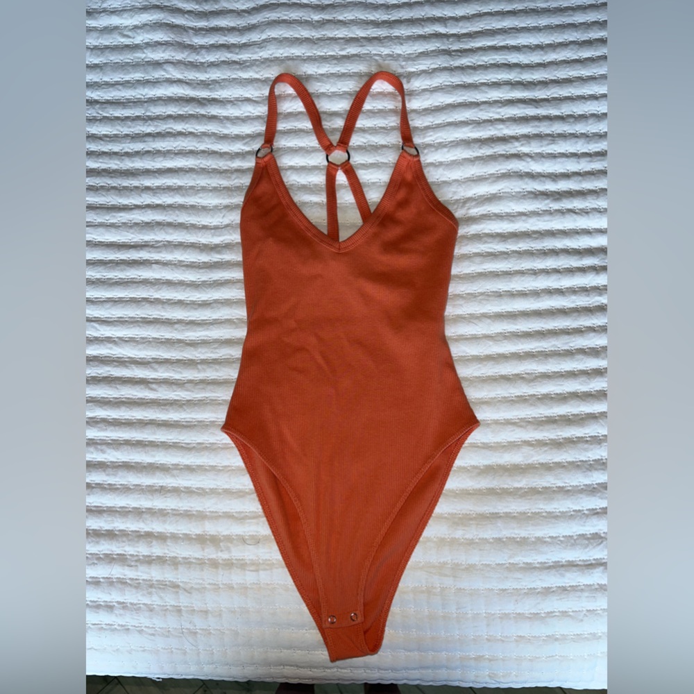 GUESS body suit